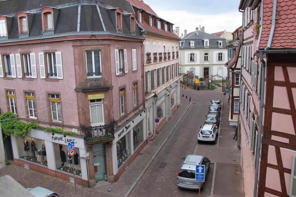 Appartement Les Violettes Colmar Habitación foto